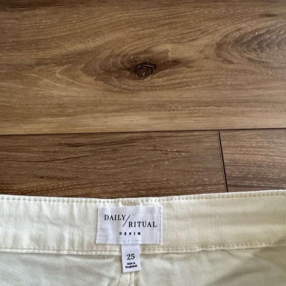 Daily Ritual womens shorts size 25 - Picture 2 of 4